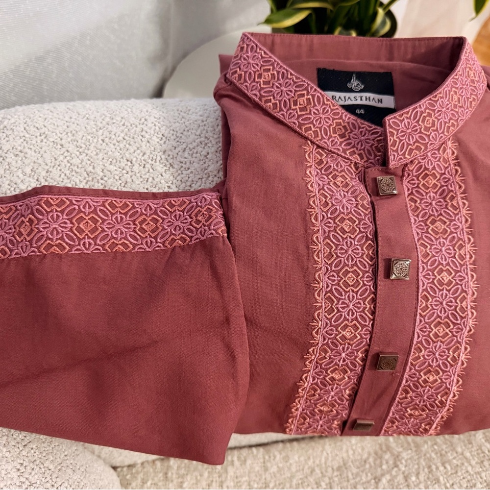 Rajasthan Embroidered Pink Kurta
